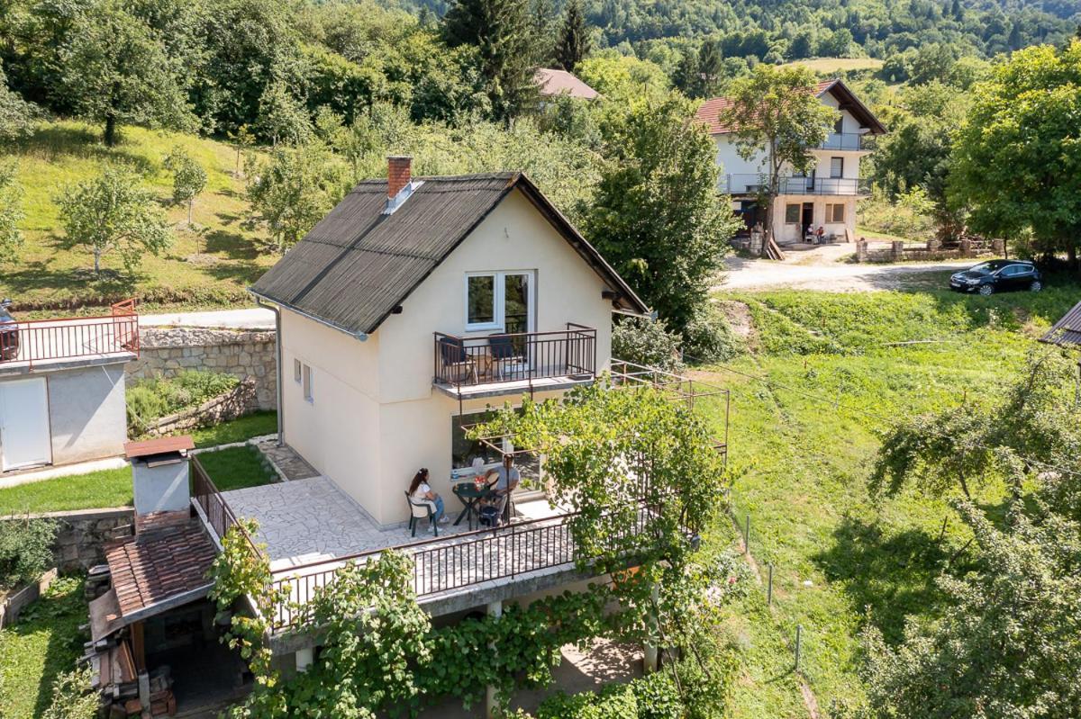 Aparthouse Bilic Apartment